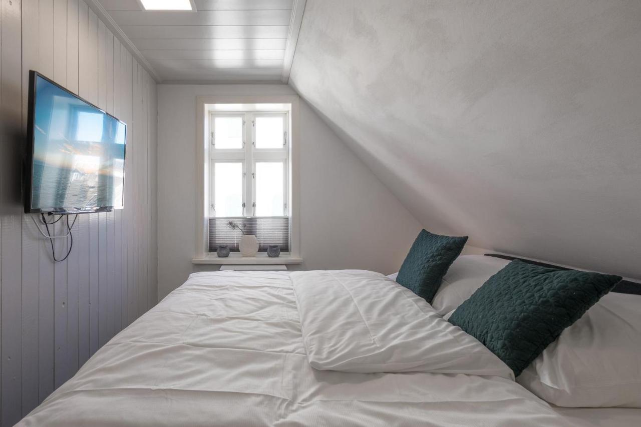 Apartmenthaus Theodor Storm - Unter Sternen Husum  Exterior foto